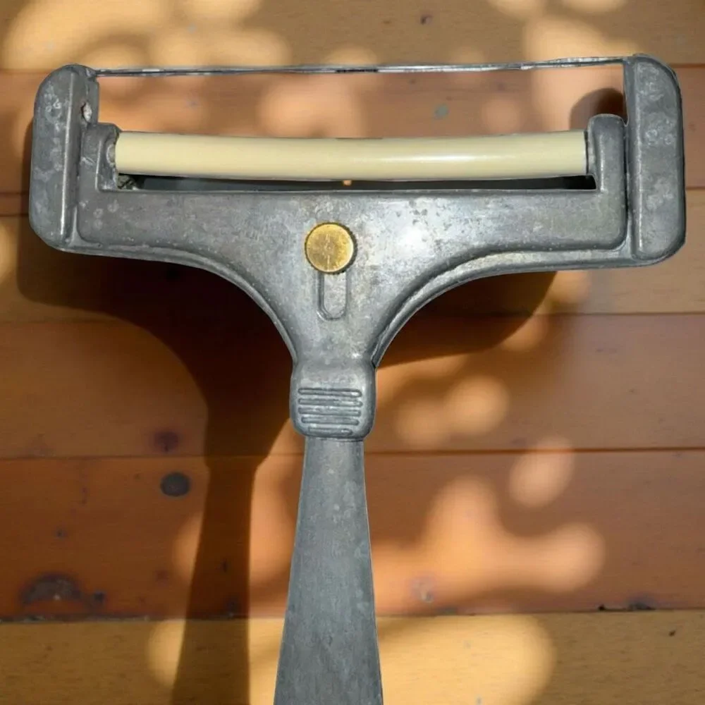 Vintage Cast Aluminum Adjustable Hand Held Cheese Slicer 4” Slices
